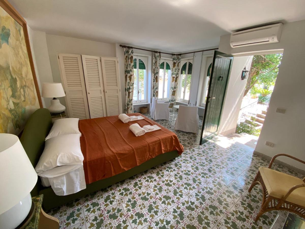 Charming Villa 카프리 외부 사진